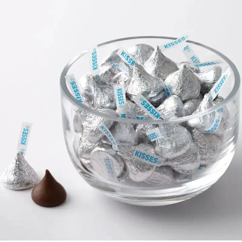 Hershey's Kisses Milk Chocolate 137g - Amerikai édességek - OhMyCandyBox Magyarország